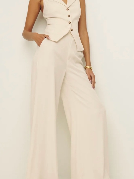 Reformation Pants - Tailored Wide-Leg Cream Pants with
Matching Vest